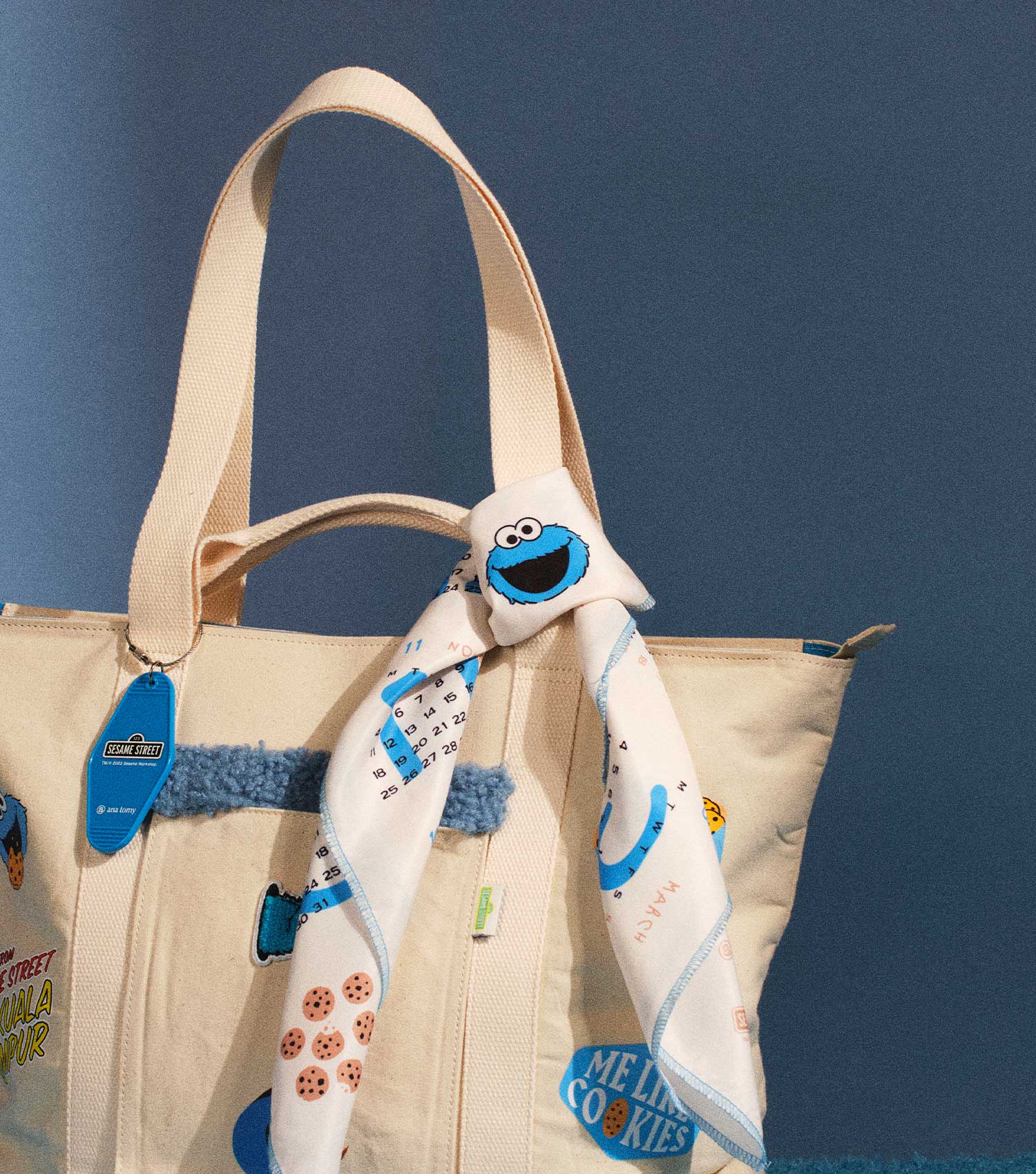 Sesame Street™ Cookie Monster & Gang—Scarf - Image 5