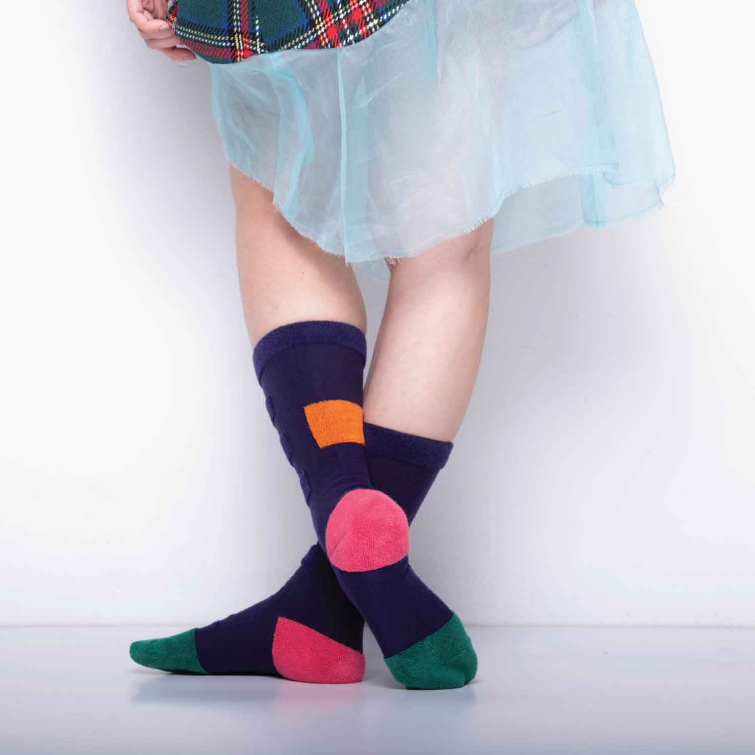 Goodpair Socks My Inner Beauty : MINDA | Reversible Patterned Socks - Image 3