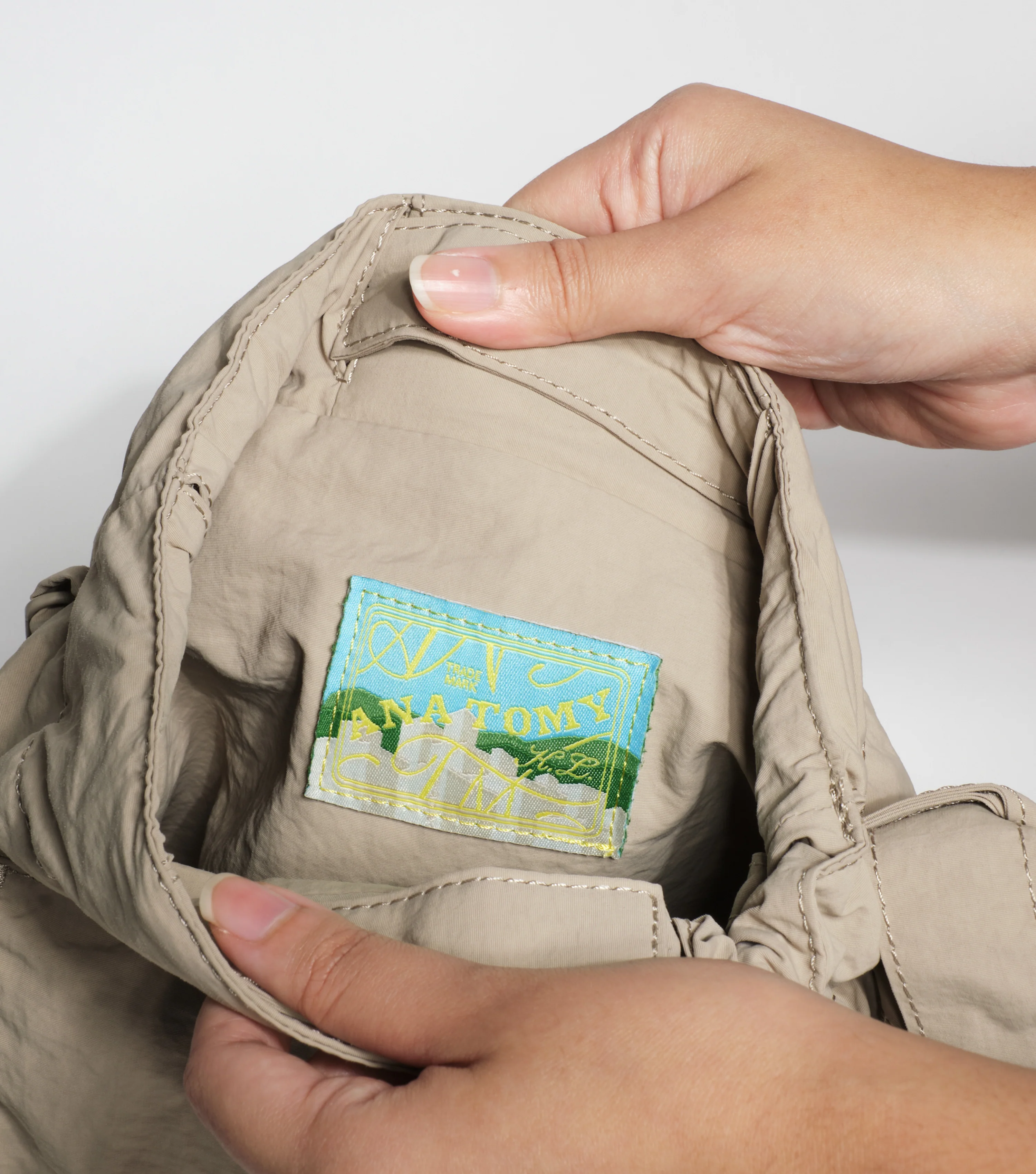 Husk—City Bag - Image 11
