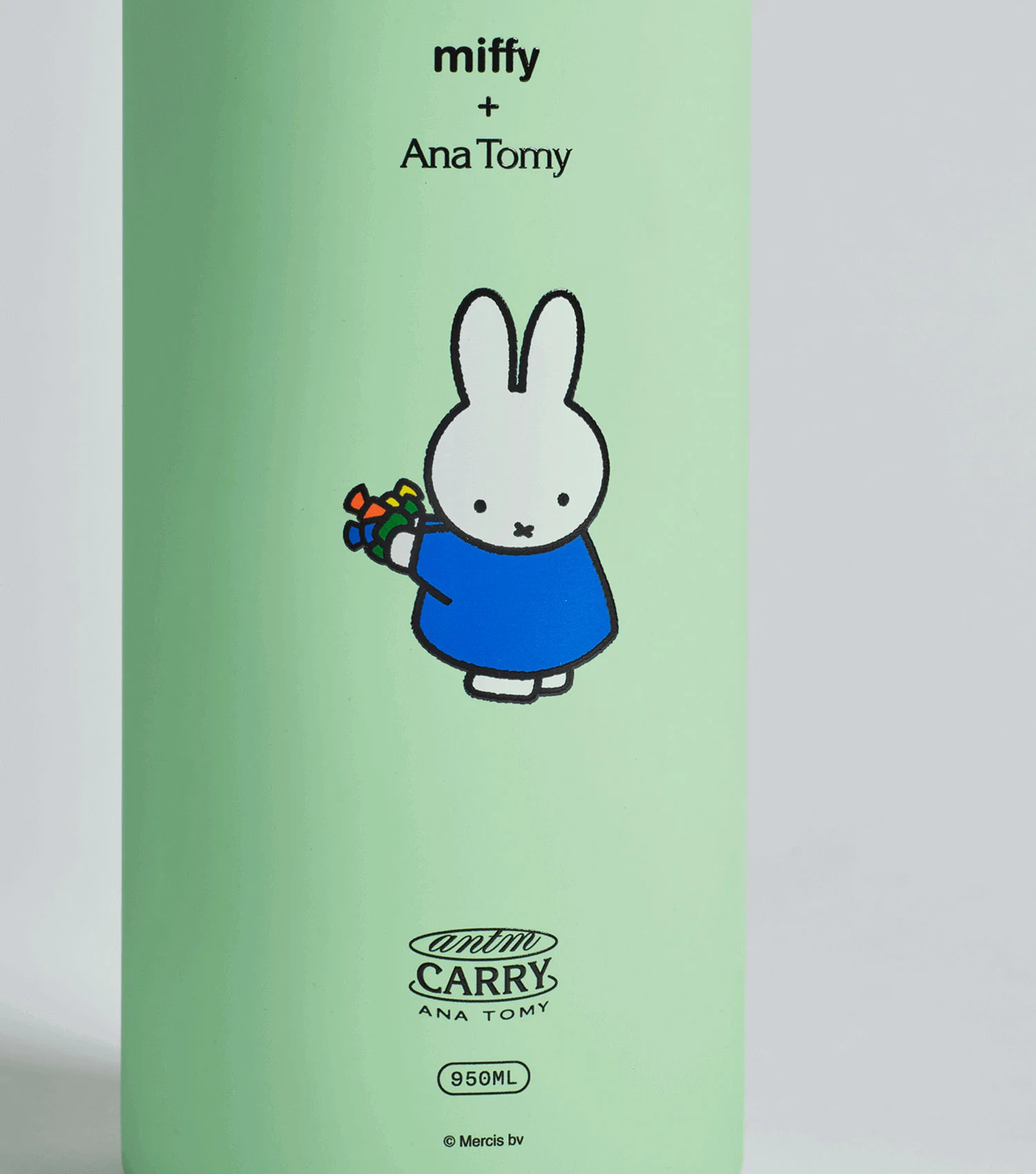 Miffy 'Miffy Giving Back Candy'—950ml Insulated Bottle - Image 3