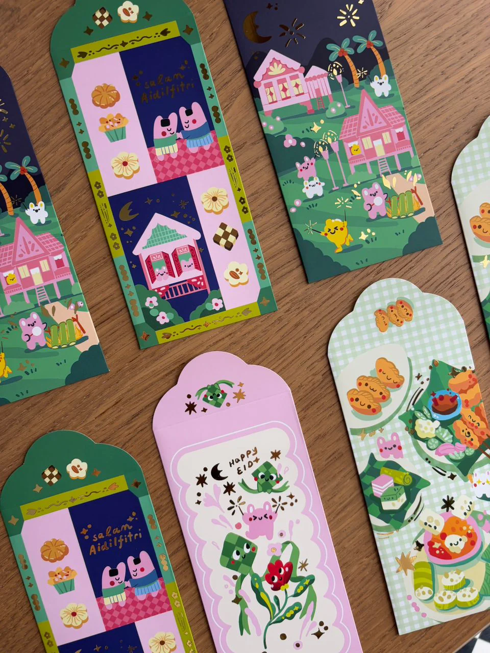 Quirky Qing Raya Packet