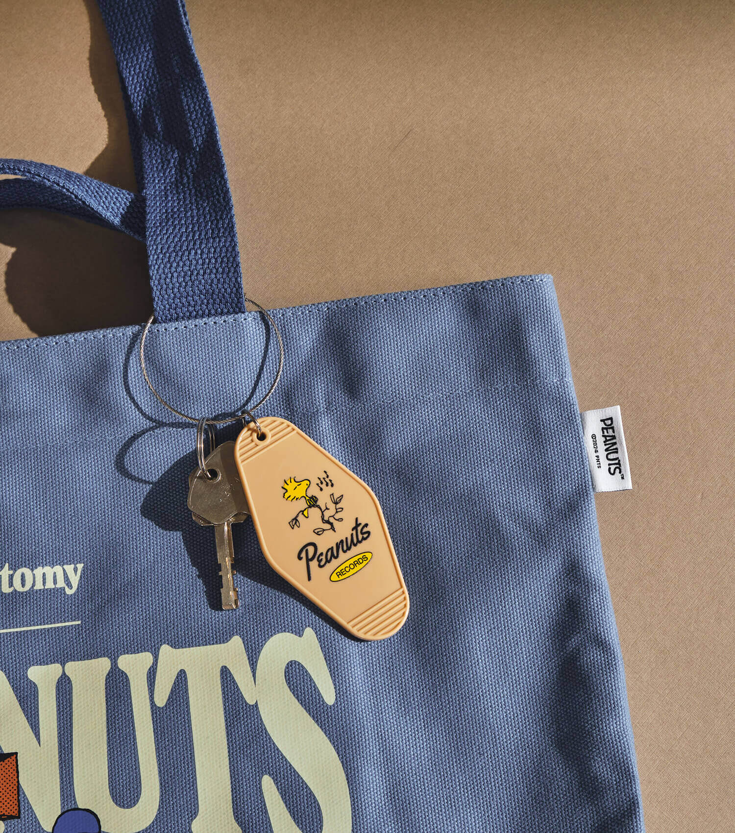Peanuts Records 'Shocking Snoopy'—Keyring - Image 5