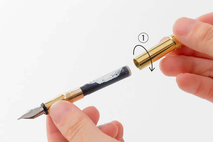 Traveler's Company Brass Fountain Pen Ink Catridge (Black) - Image 4
